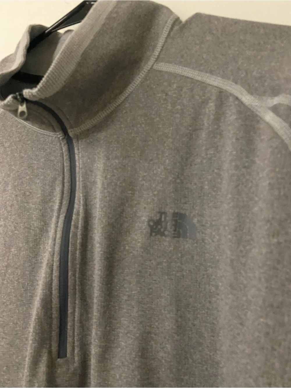 The North face men’s pullover 1/4 zip grey shirt sz XL flash dry